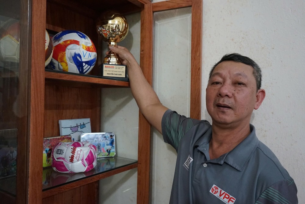 U-23ベトナム代表MFの両親は、息子に全力を尽くしてプレーするように励ましています。写真:クアック・ズー