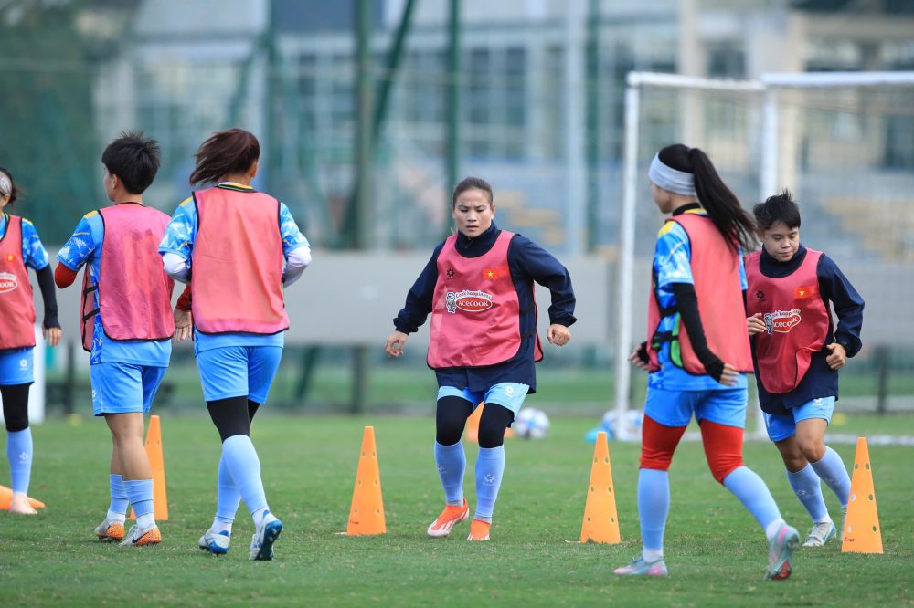 Thai Thi Thao danh gia cao cac doi thu trong bang dau cua doi tuyen nu Viet Nam. Anh: VFF