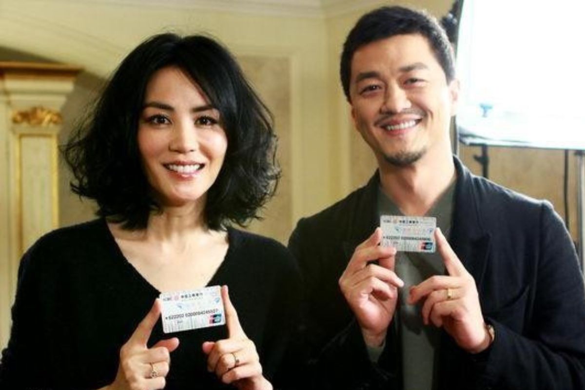 Vuong Phi and Ly A Bang. Photo: Xinhua