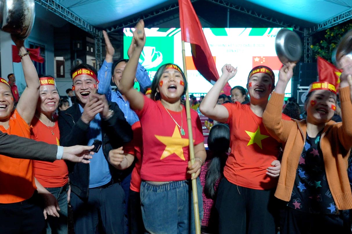 U23 Vietnam captain's hometown heats up before the final ticket race