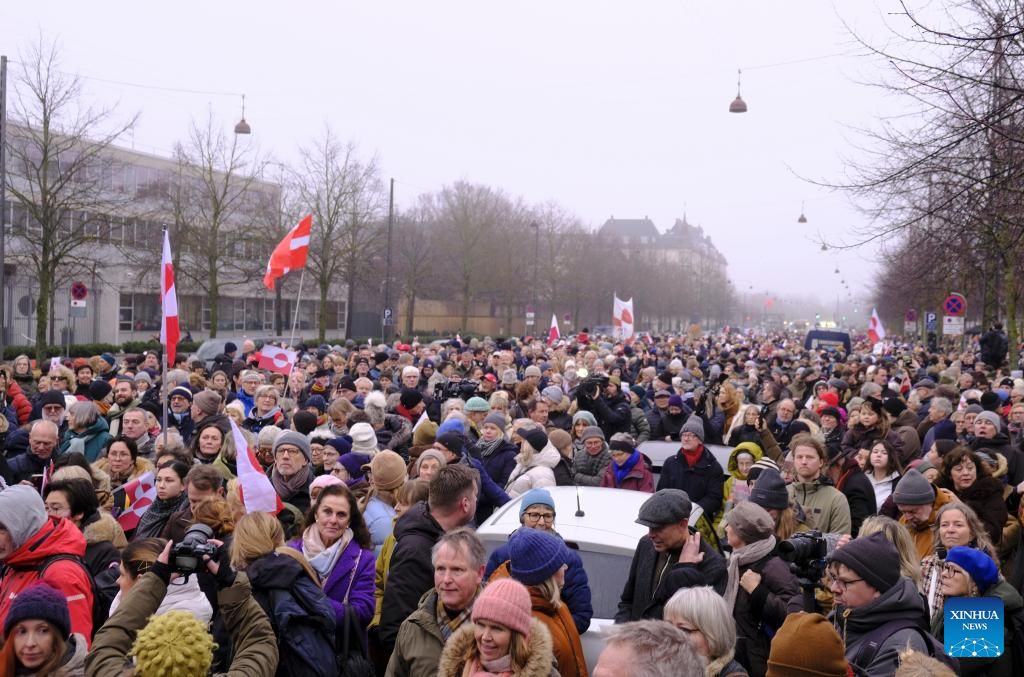 Bieu tinh o Greenland phan doi y dinh kiem soat cua My, ngay 17.1.2026. Anh: Xinhua