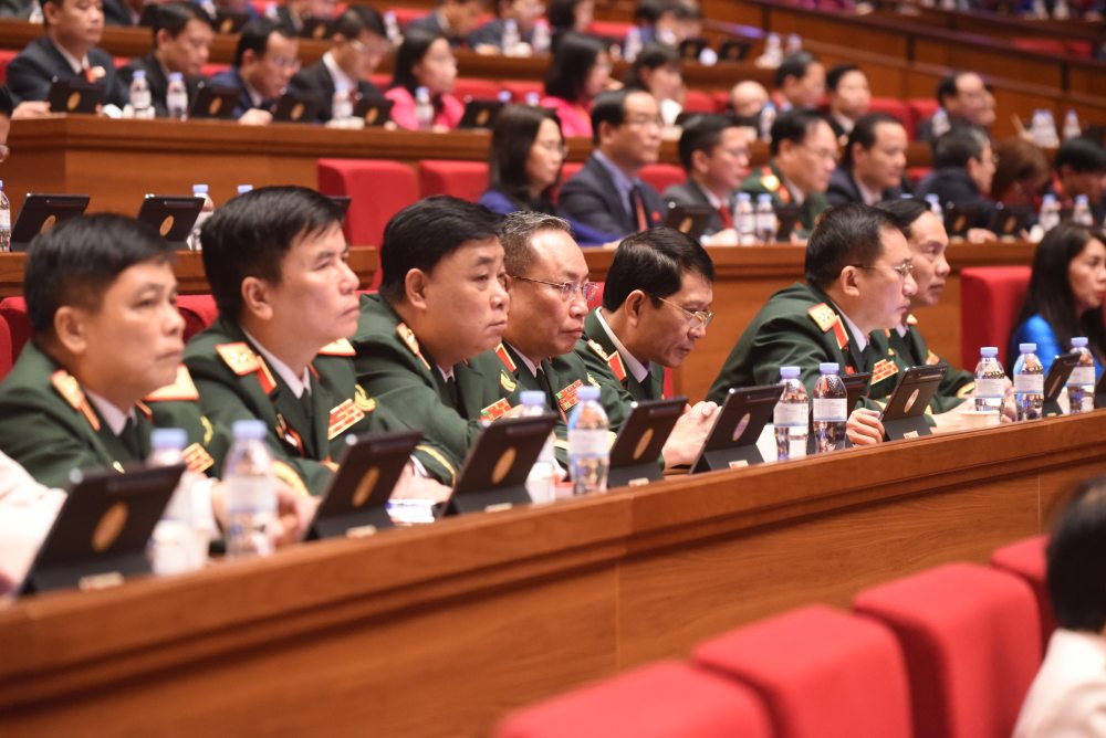 Cac dai bieu du phien thao luan ve cac Van kien Dai hoi XIV cua Dang. Anh: Tran Vuong