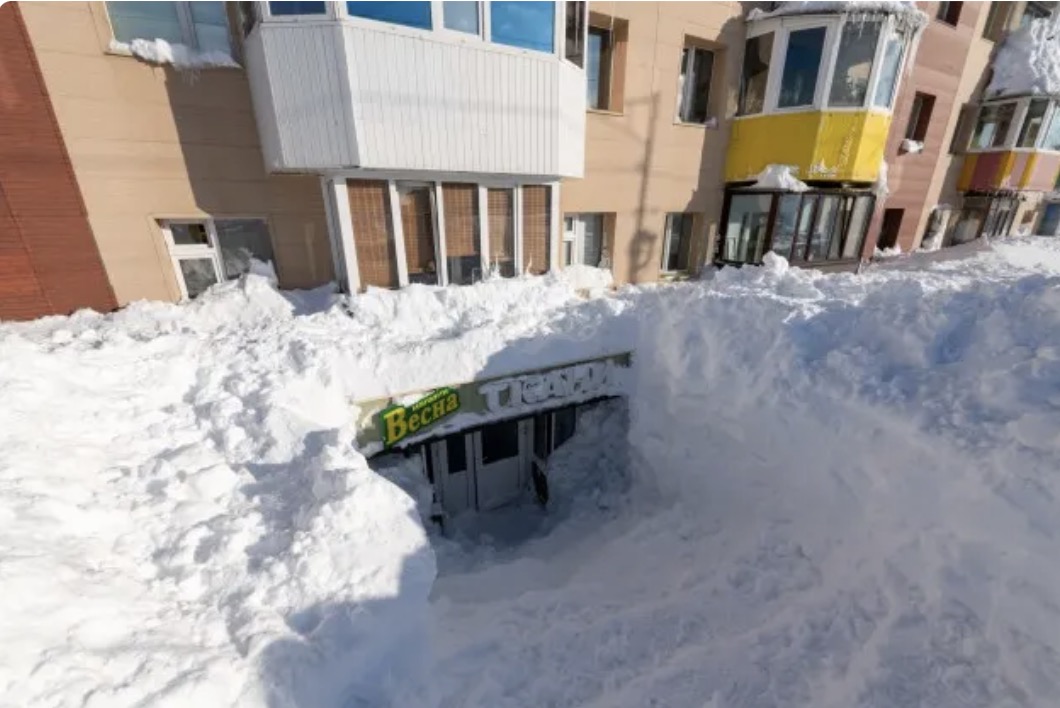 Rare thick snow for half a century paralyzes Russia's Far East