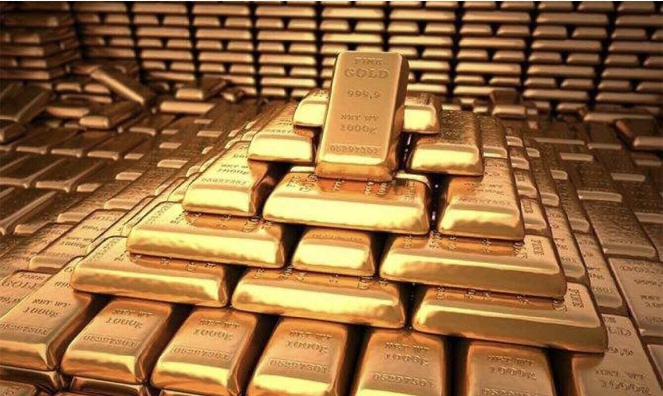 The rising world gold price shows high demand from investors in the face of current instability. Photo: Xinhua