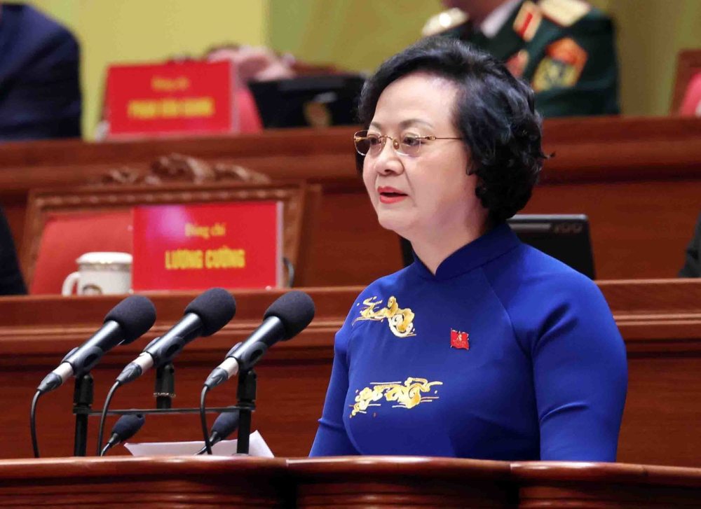 Deputy Prime Minister Pham Thi Thanh Tra presented a paper with the theme: "Building a Government that builds development, is incorruptible, acts decisively, and serves the People". Photo: VNA