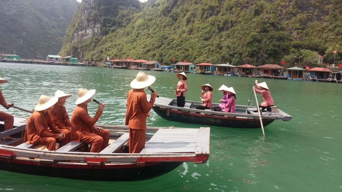Giao duyen singing at Cua Van fishing village, Ha Long Bay in 2022. Photo: Nguyen Hung