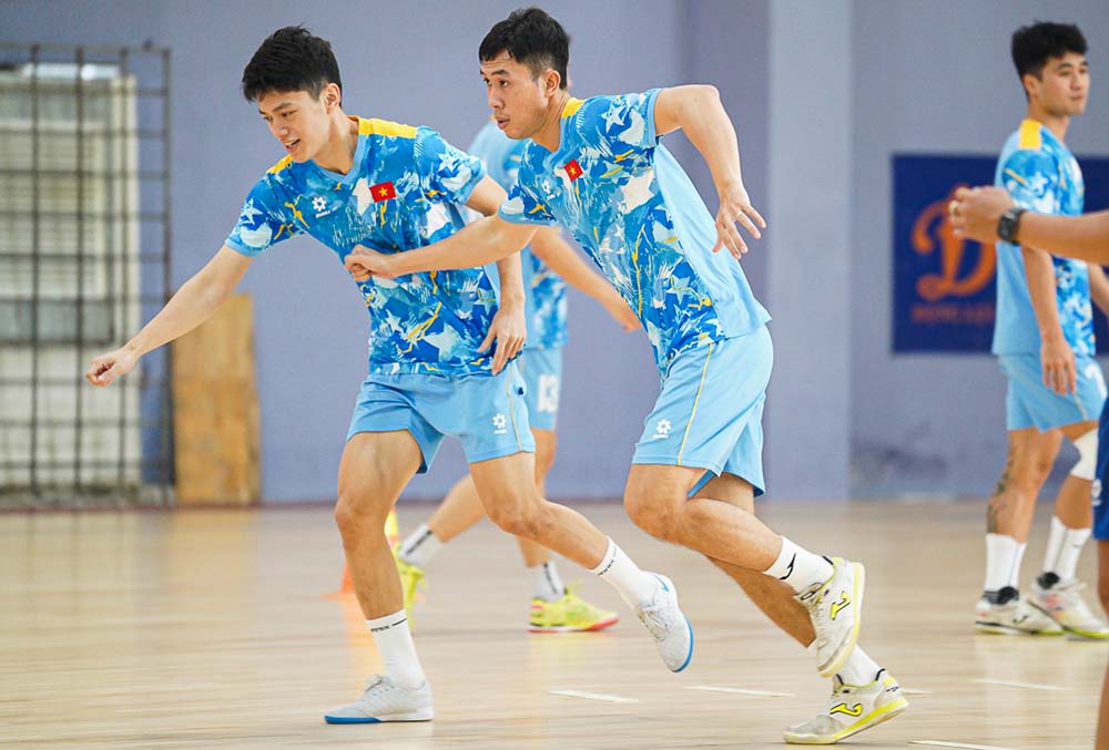 Tuyen futsal Viet Nam chuan bi ki luong cho giai chau A. Anh: VFF