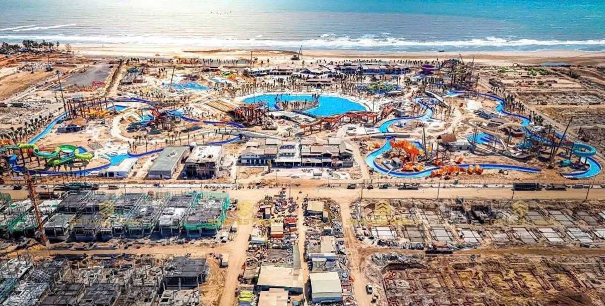 Current status of Sun World Water Park Vung Tau, which is about to open and go into operation. Photo: Le Hung