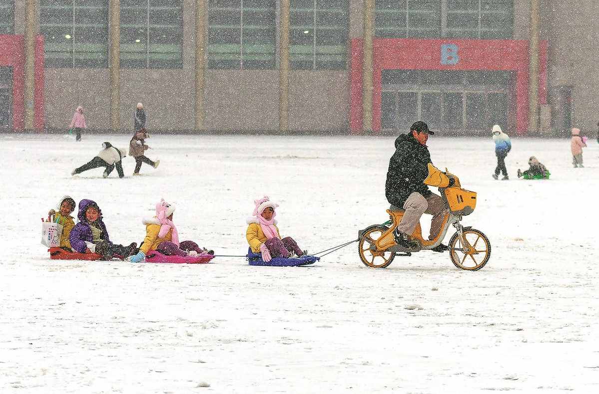 Cold air causes heavy snowfall in Luohe, Henan province (China), January 19, 2026. Photo: China Daily
