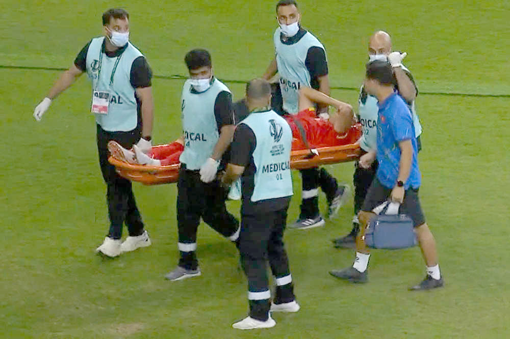Hieu Minh sufrio una grave lesion en el partido de semifinales contra la sub-23 de China. Foto: Captura de video