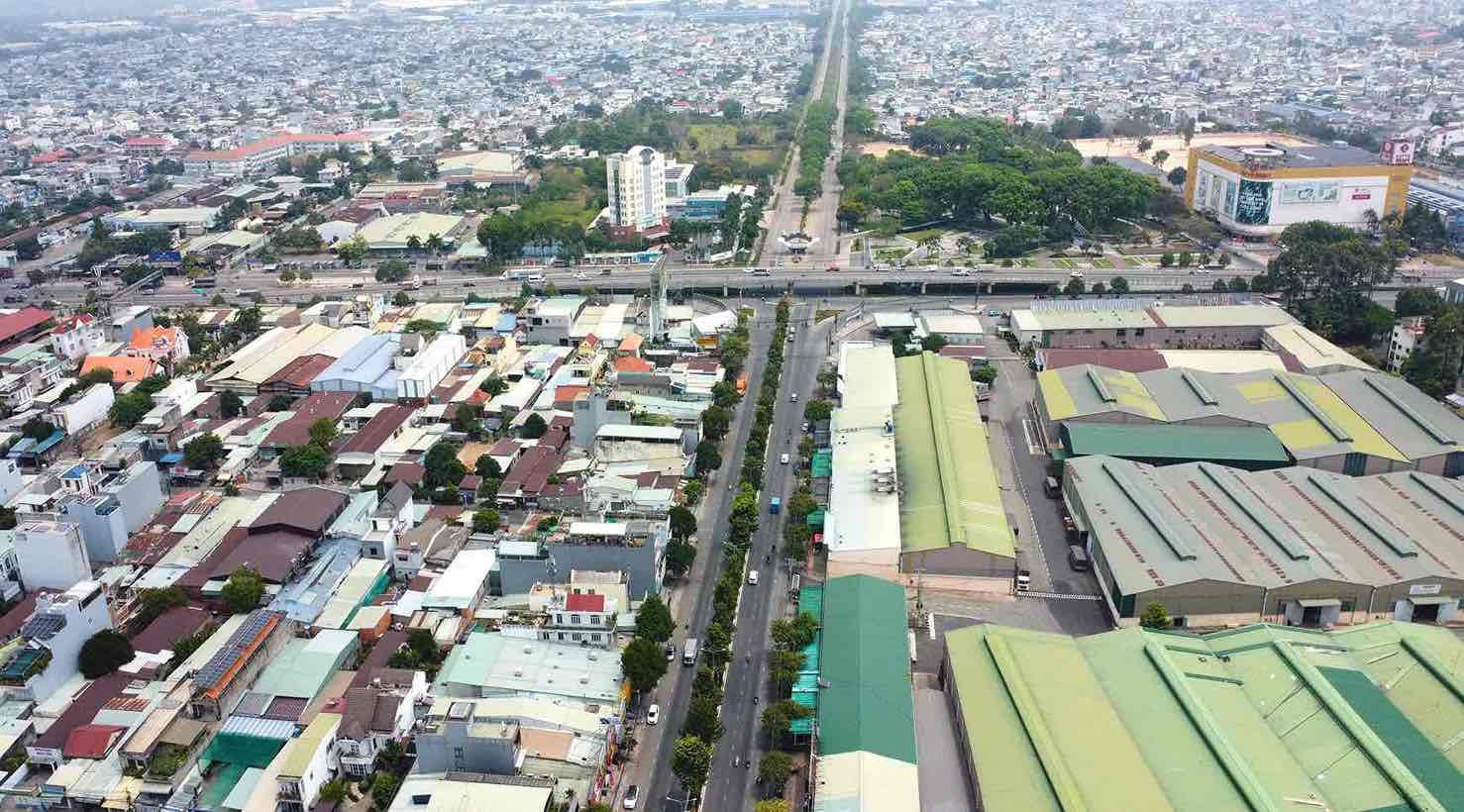 The Long Binh Industrial Park (Amata) phase IIIB project, after starting construction, will connect to the existing Amata Industrial Park. Photo: HAC
