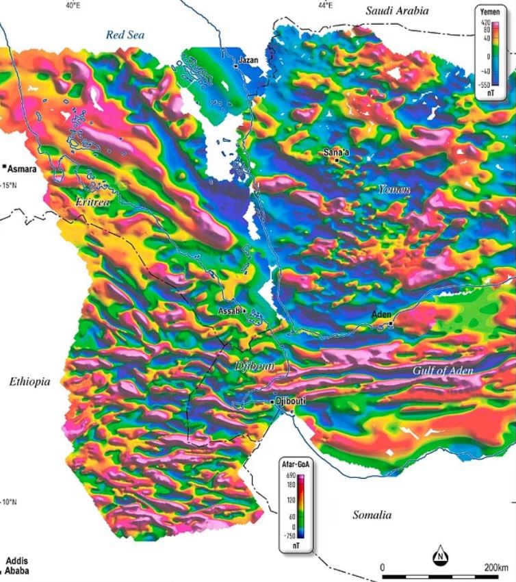 Cac dai mo day bien keo dai tu Vinh Aden sang va xuong vuc Afar. Anh: Tap chi Khoa hoc Trai dat chau Phi