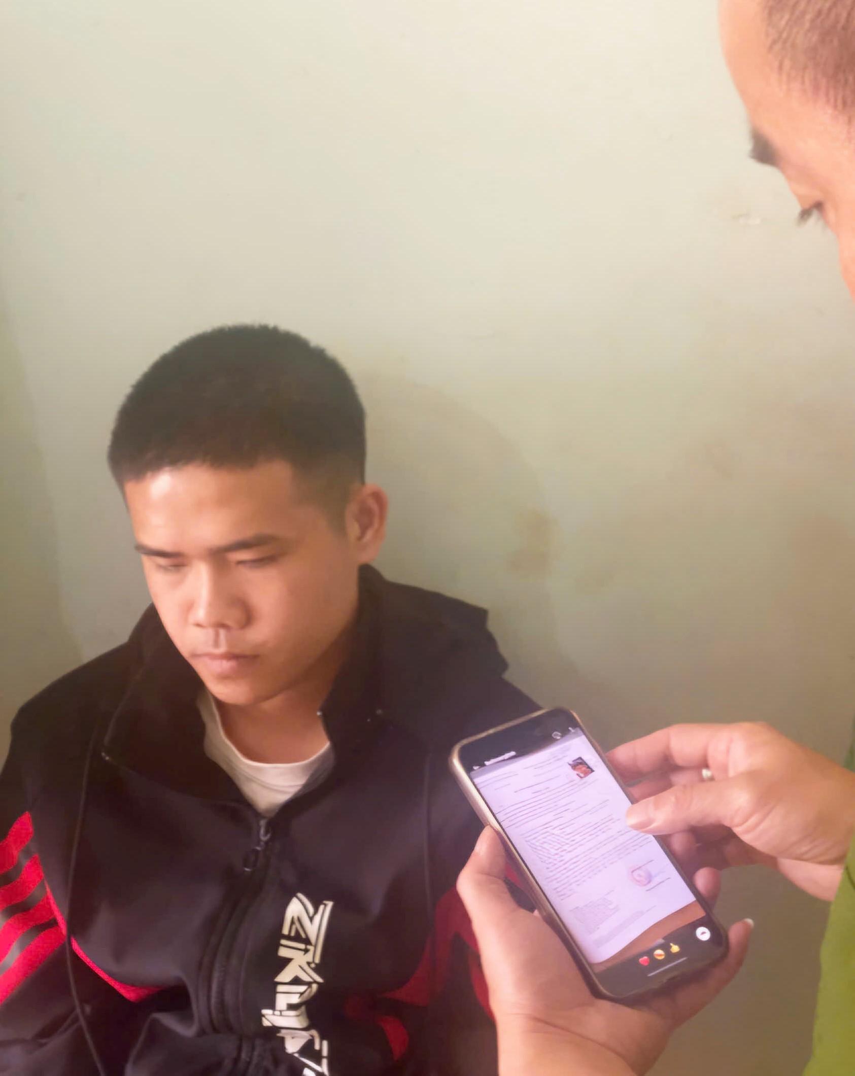 Đối tượng truy nã Nguyễn Văn Giáp tại cơ quan công an. Ảnh: Công an cung cấp 