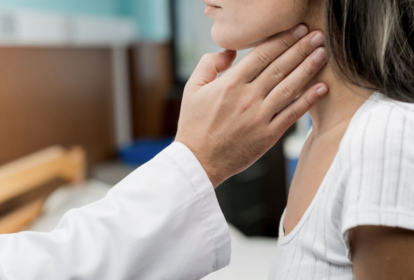 Thyroid dysfunction often progresses silently but can have a profound impact on reproductive endocrine. Photo: Thuy Duong