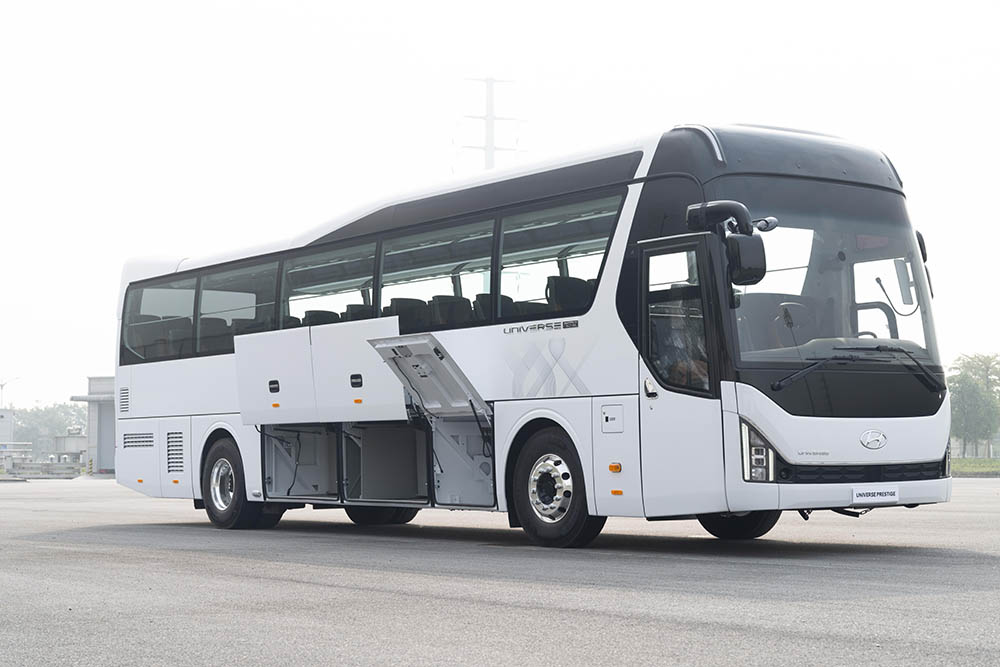 Khung gam Monocoque khong chi giam trong luong ma con giup xe em ai, yen tinh hon, gop phan mang den trai nghiem cao cap. Anh: HTCV