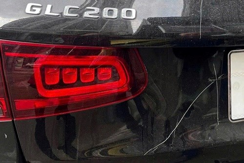 Xe Mercedes bị cào xước tại Hà Nội, Công an vào cuộc
