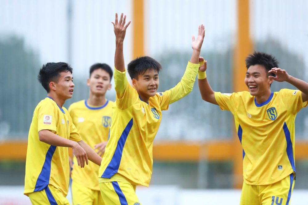 U19 Song Lam Nghe An, U19 The Cong Viettel I, U19 Hanoi and U19 PVF-CAND enter the semi-finals of the National U19 Championship 2025-2026. Photo: VFF