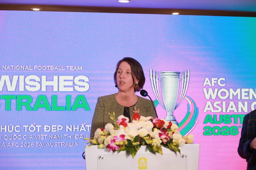 Ba Renee Deschamps phat bieu. Anh: VFF