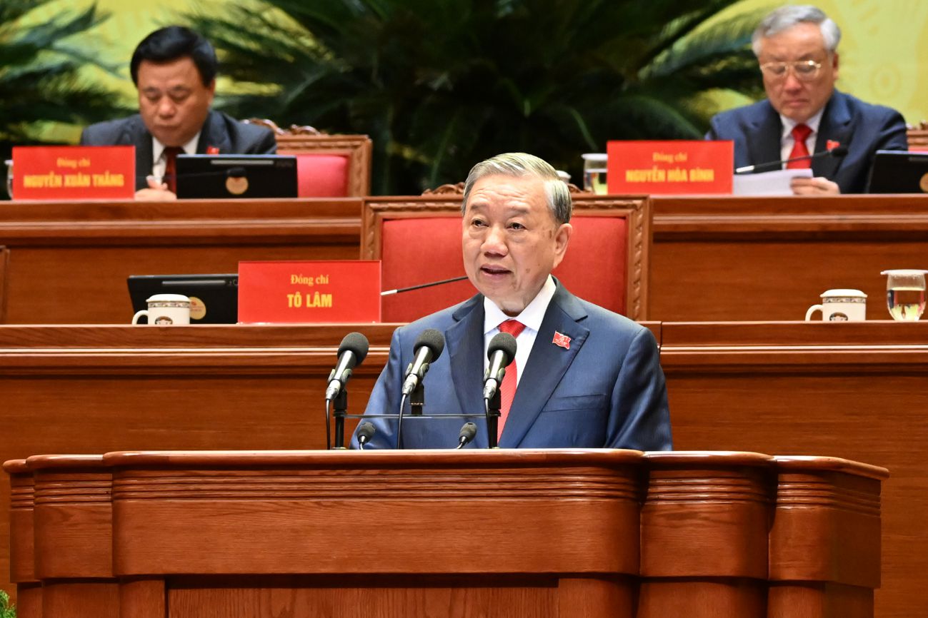 General Secretary To Lam presents a report on the Documents submitted to the 14th Congress of the Communist Party of Vietnam at the opening session of the Congress on the morning of January 20, 2026. Photo: Duy Linh