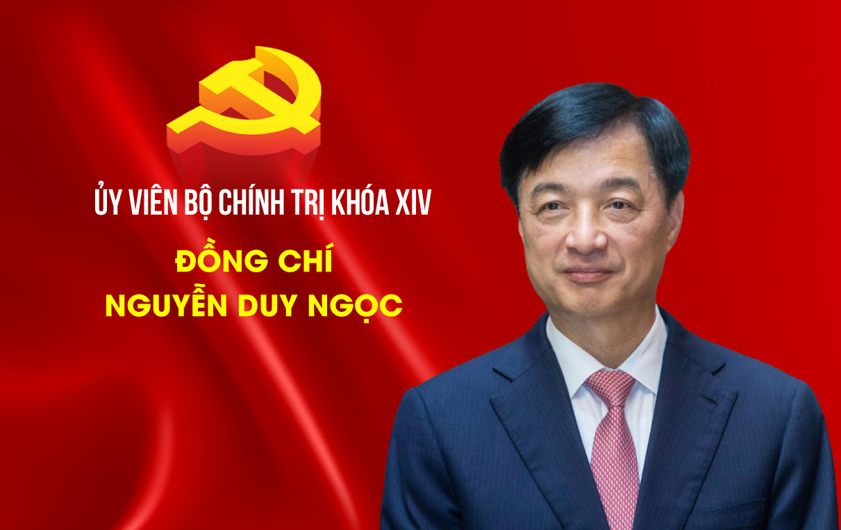 Hanoi Party Secretary Nguyen Duy Ngoc was elected as a member of the 14th Politburo. Photo: Lao Dong