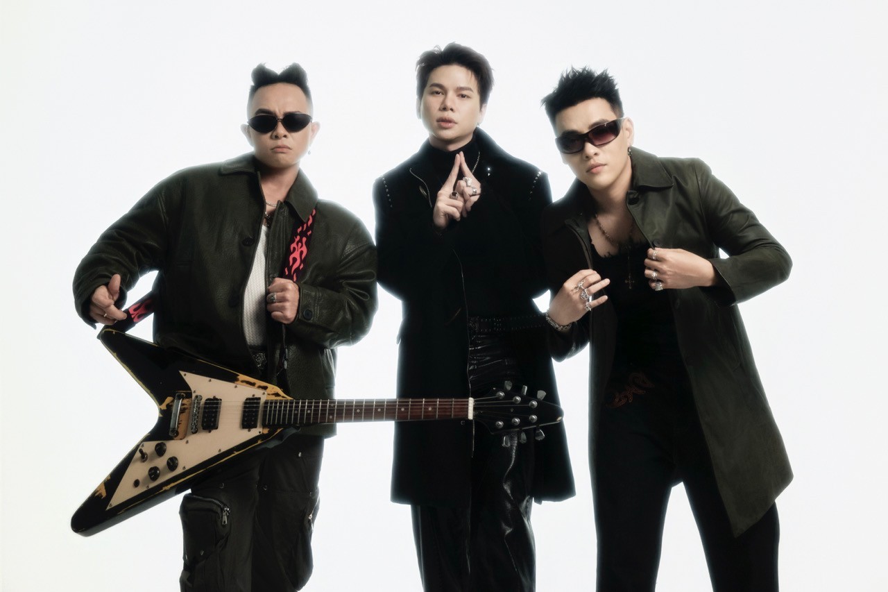 Anh: Nghe si cung cap.