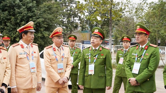 Công an TP Hà Nội bảo đảm an ninh tuyệt đối chương trình “Dưới lá cờ vẻ vang của Đảng”. Ảnh: CAHN