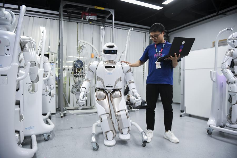 Human-shaped robot being trained in China. Photo: Xinhua