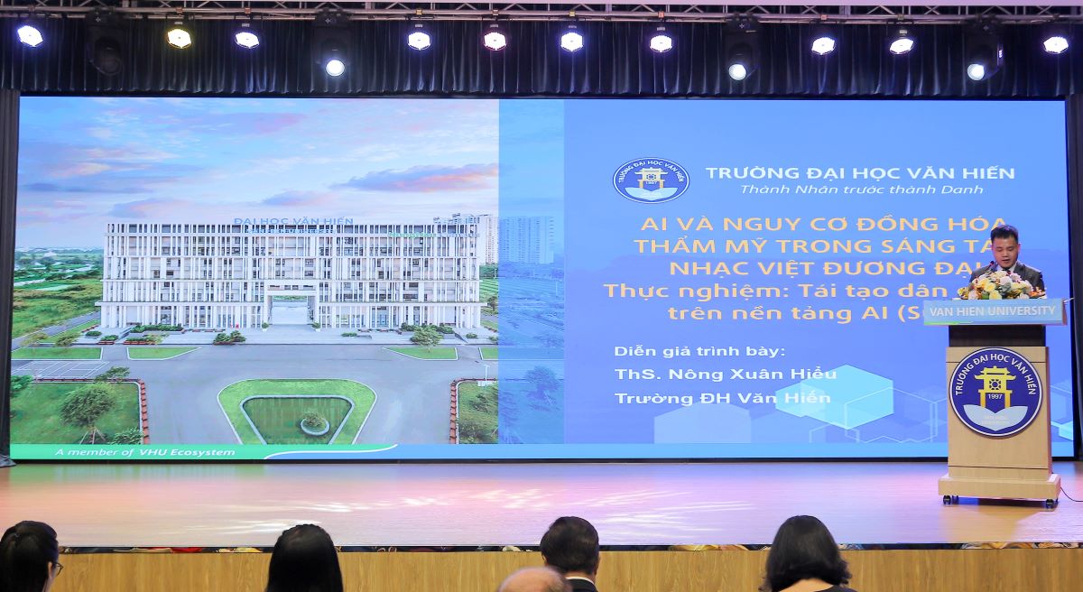 Speaker presents a paper at the conference "Vietnamese musical identity in the AI era".