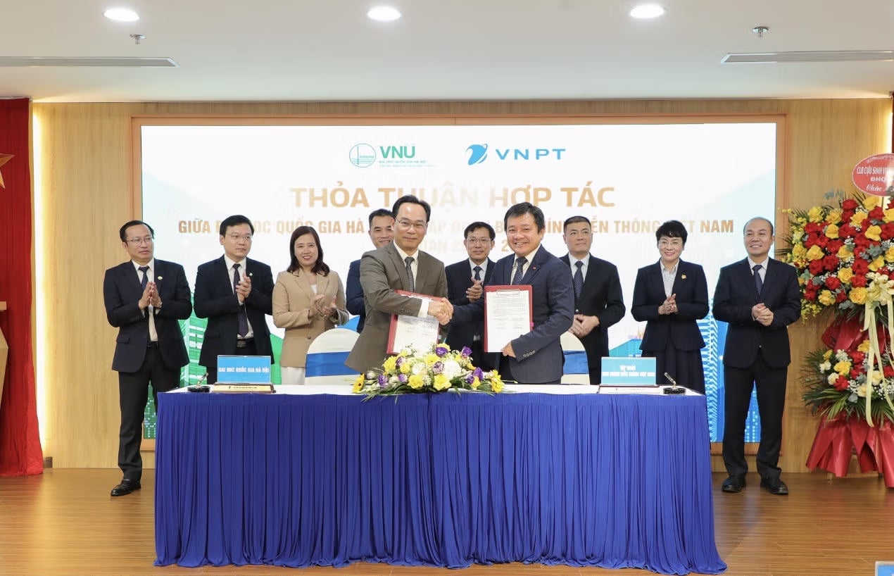 Dai hoc Quoc gia Ha Noi ky ket hop tac voi cac don vi. Anh: VNU