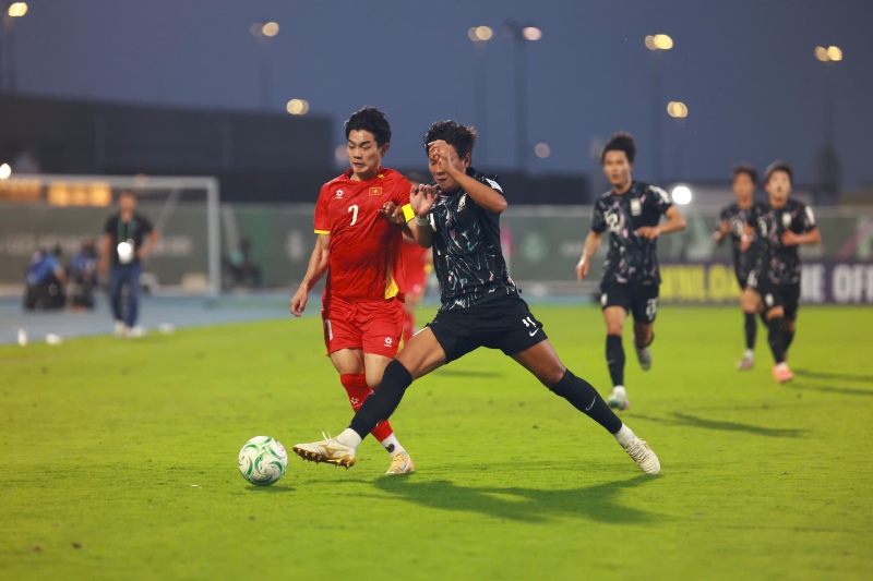 La sub-23 de Corea del Sur pierde ante la sub-23 de Vietnam tras una tanda de penaltis. Foto: Ted Tran