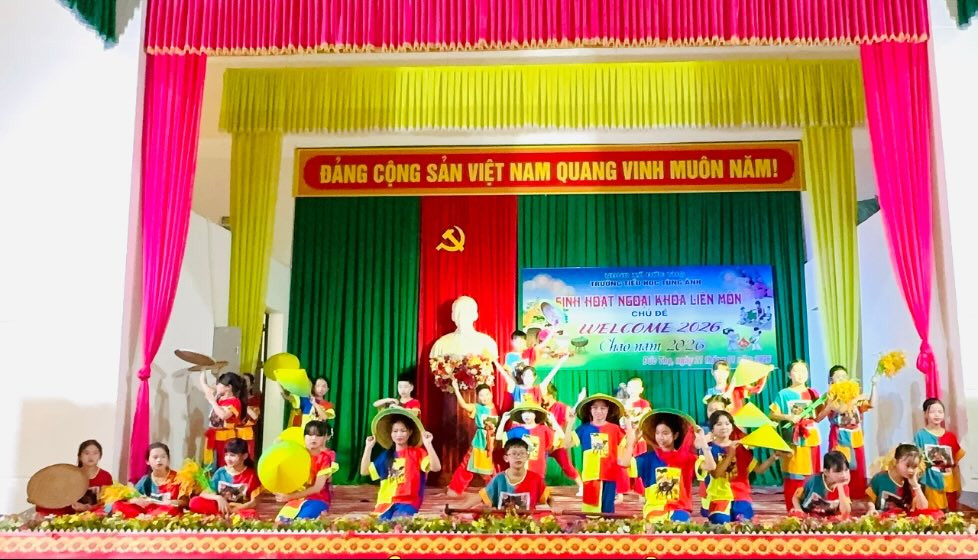 Hoc sinh Truong Tieu hoc Tung Anh tham gia Hoat dong ngoai khoa lien mon. Anh: Ngoc Anh