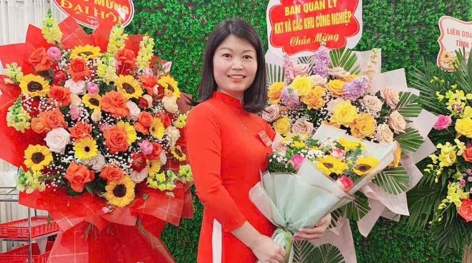 Ba Ngo Thi Thao - Chu tich Cong doan Cong ty TNHH TAV. Anh: Nhan vat cung cap