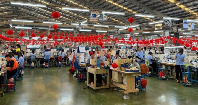 Đoàn viên, người lao động An Giang Samho rộn ràng không khí Tết ở các phân xưởng