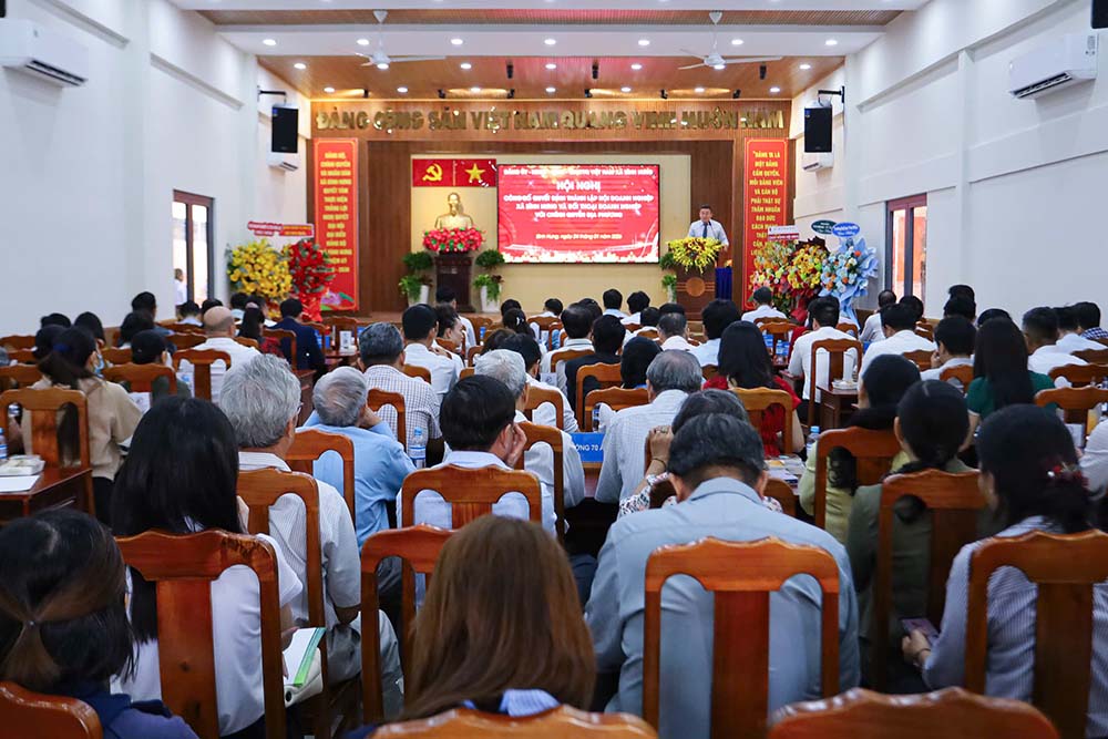 Toan canh hoi nghi. Anh: Thanh Vu