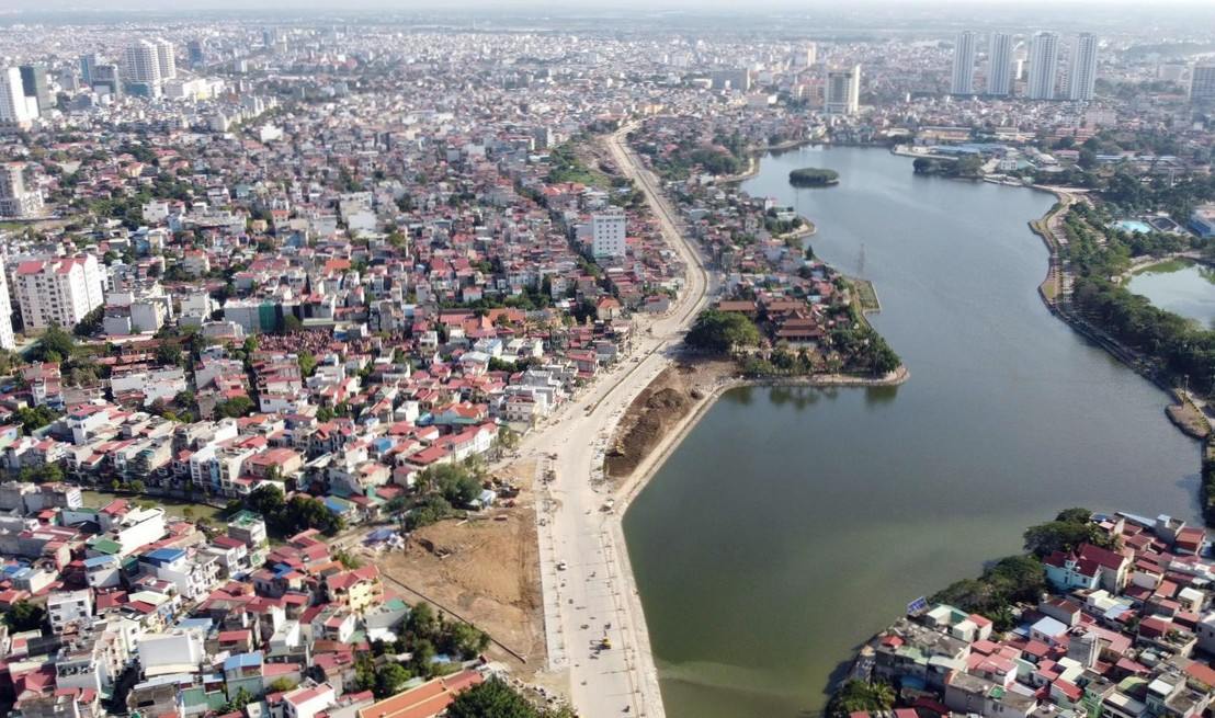 주민들의 침범과 토지 위의 건설로 인해 모든 것이 해방되었습니다(사진: 동케 2 구간 1단계 전경). 사진: 응옥찐