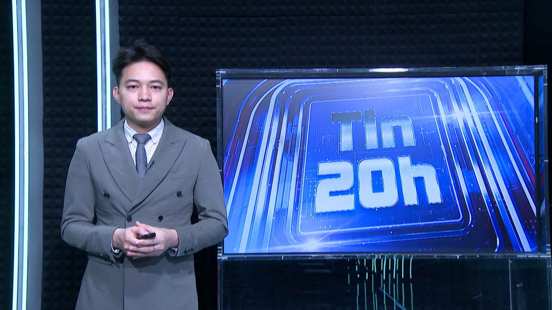 20시 뉴스: 떠이호의 금싸라기 땅을 주차장으로 "변신"시켜 매달 수억 동을 벌다