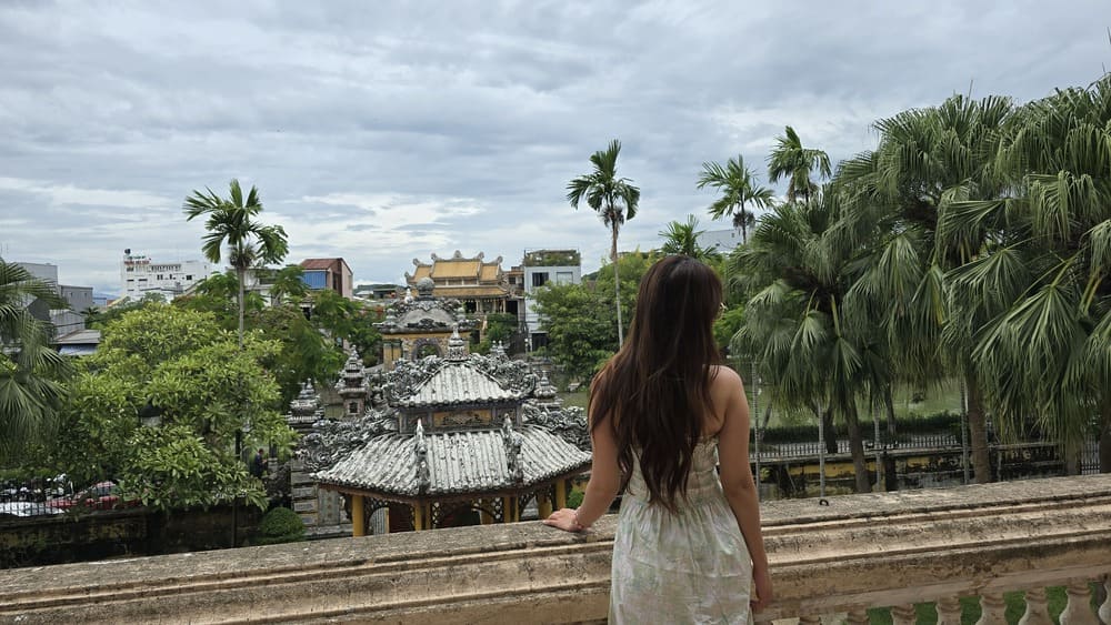 Or note a few basic signs to know a pragmatic woman in a romantic relationship. Photo: Tuan Dat