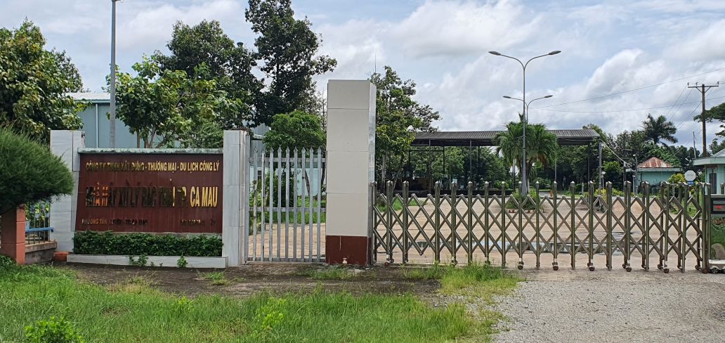 The Ca Mau City Waste Treatment Plant closed in June 2025, causing domestic waste in Ca Mau not to be treated. Photo: Nhat Ho