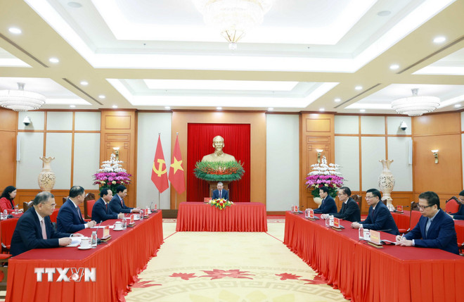 General Secretary To Lam in a phone call with Russian President Vladimir Putin. Photo: VNA