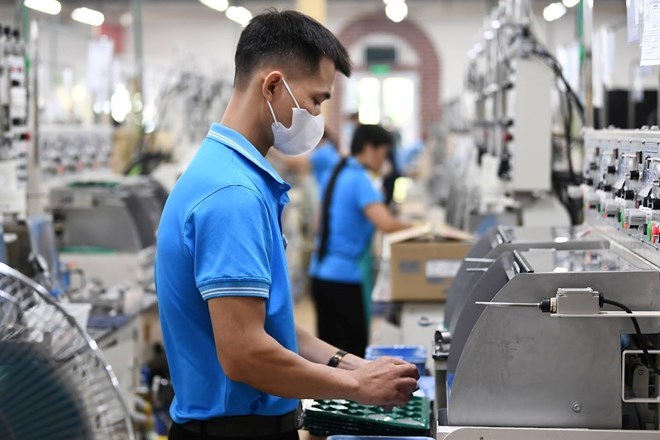 Processing and manufacturing industry reached 22.88 billion USD, accounting for 82.8% of total FDI capital implemented. Photo: Hai Nguyen