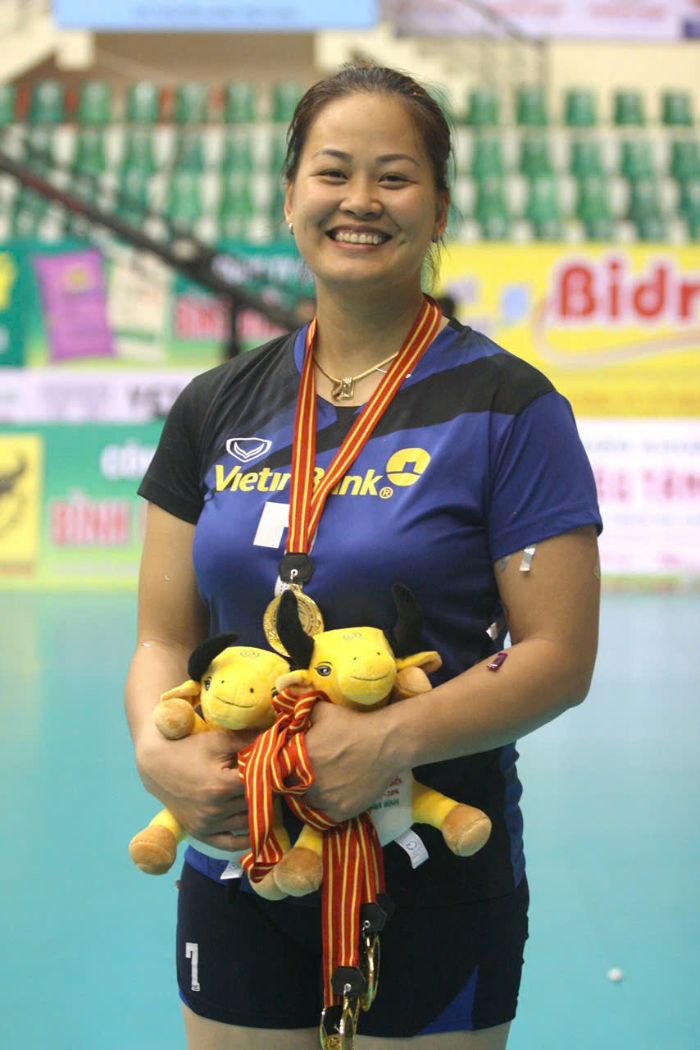 Ha Thi Hoa la mot trong nhung chuyen hai xuat sac cua bong chuyen nu Viet Nam. Anh: NVCC