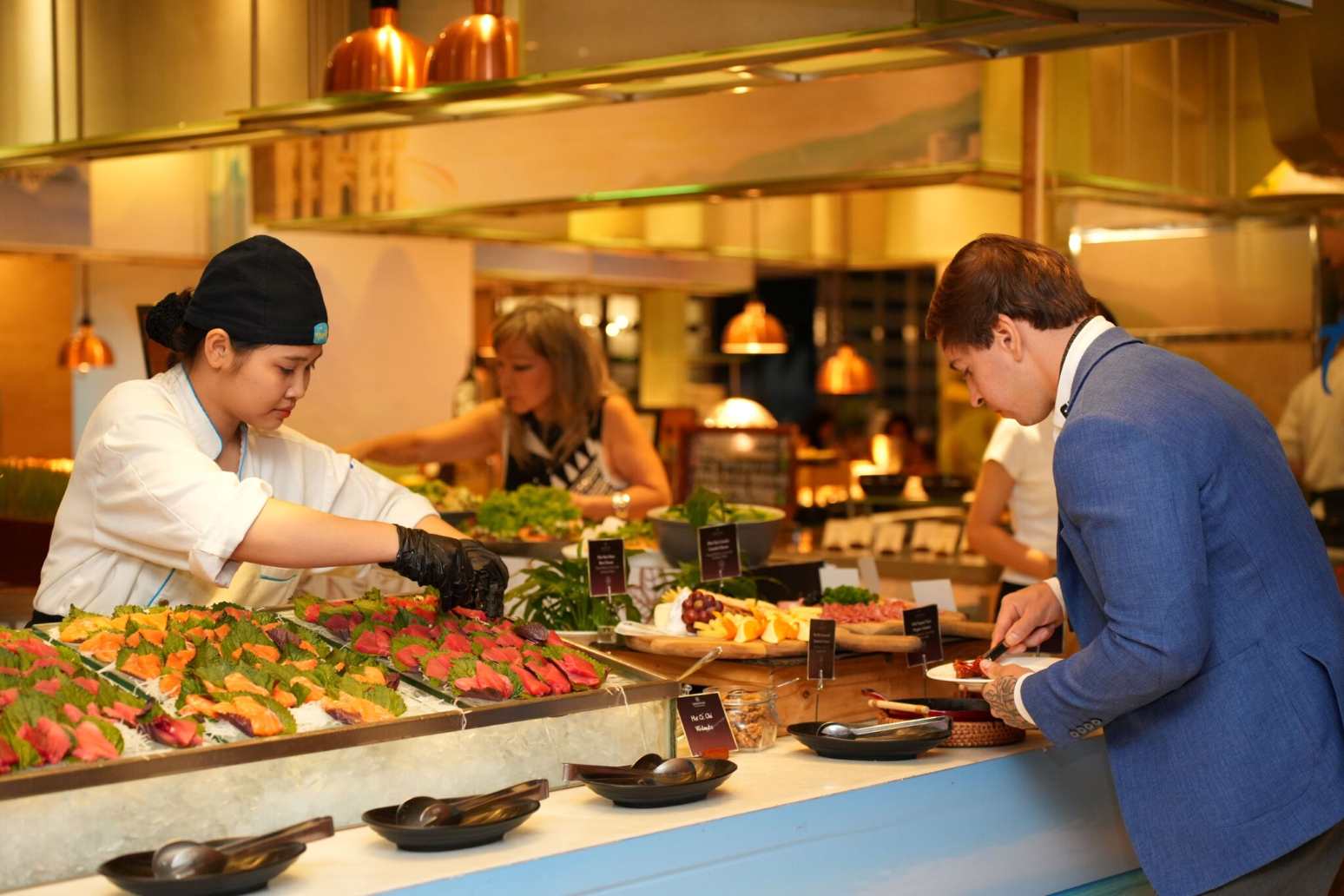 Central Coast tells the story of Italian cuisine for tourists in Nha Trang - Khanh Hoa. Photo: Hotel provided