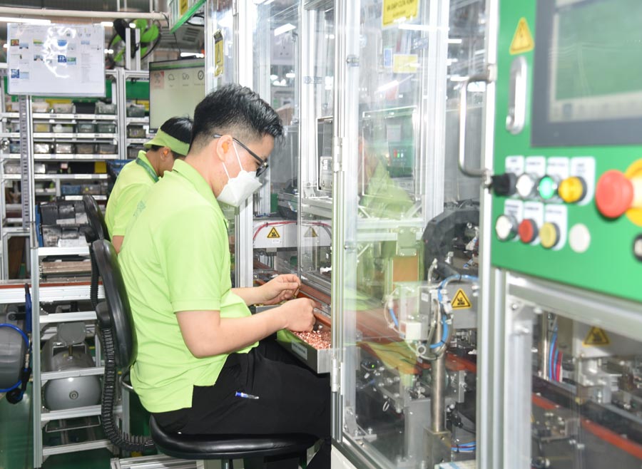 노동조합 간부들은 당과 국가가 고품질 인적 자원 개발에 주력하기를 바랍니다. 사진: 남즈엉