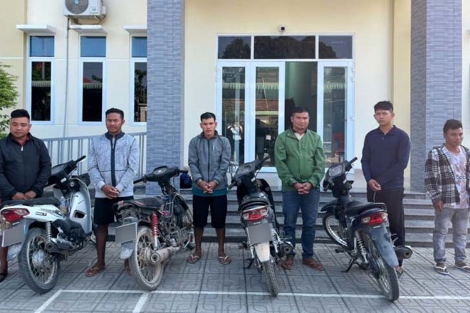 Tây Ninh bắt giữ nhóm đối tượng tổ chức đưa người nhập cảnh trái phép