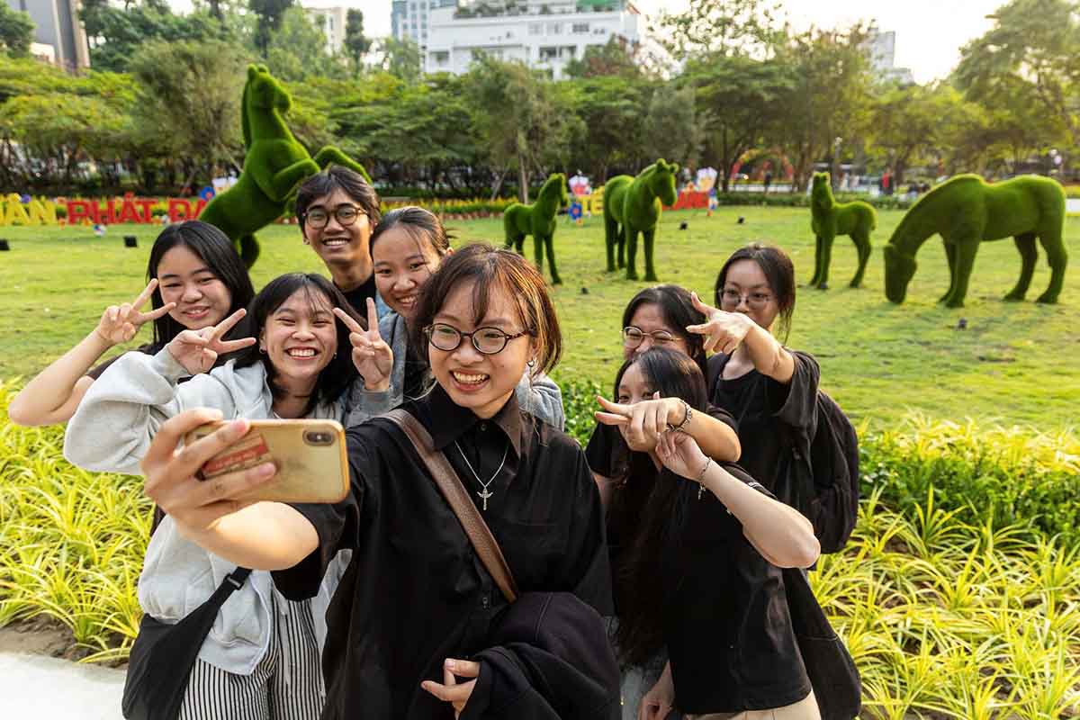New park on golden land in the center of Ho Chi Minh City attracts people to check-in.