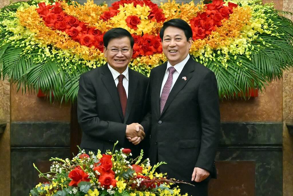 President Luong Cuong and General Secretary and President of Laos Thongloun Sisoulith believe that Vietnam-Laos relations will continue to be deepened. Photo: Hai Nguyen