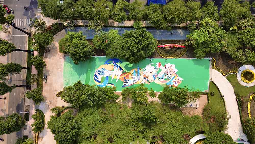 Tranh ve nghe thuat tai hien cac bieu tuong quen thuoc cua TPHCM.