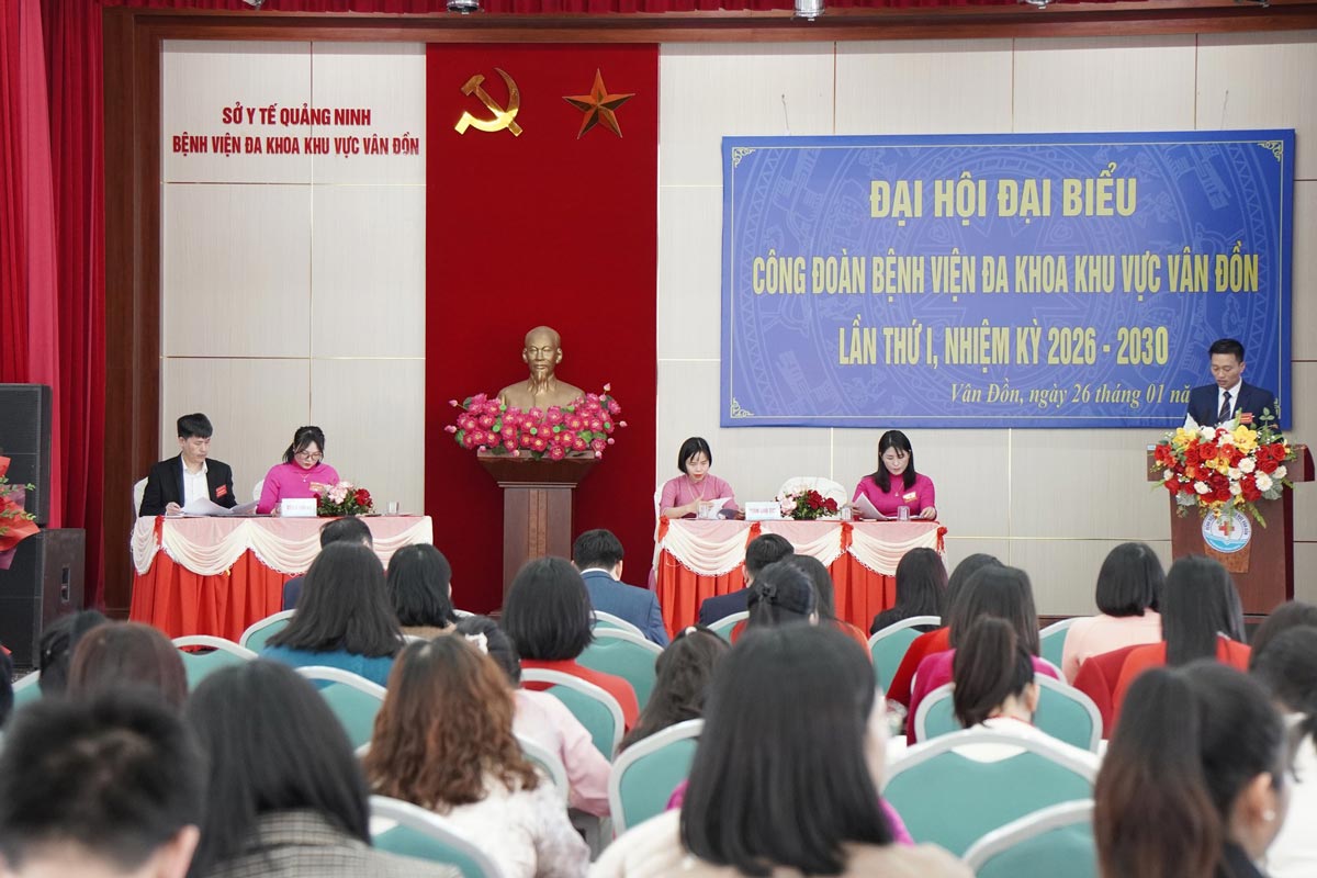 Quang canh Dai hoi cong doan. Anh: Benh vien DKKV Van Don