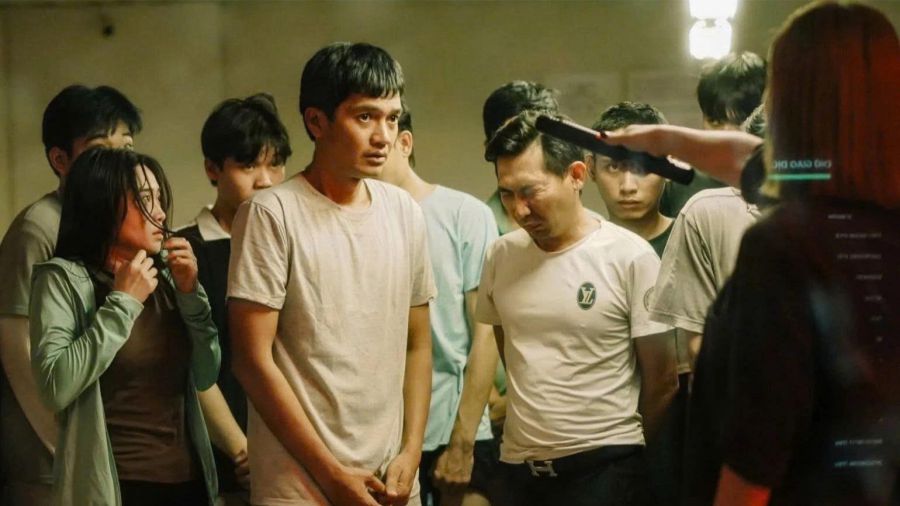 Scene in the movie "Paradise of Blood" - the first Vietnamese movie of 2026 to reach a revenue milestone of over 100 billion VND. Photo: Producer provided