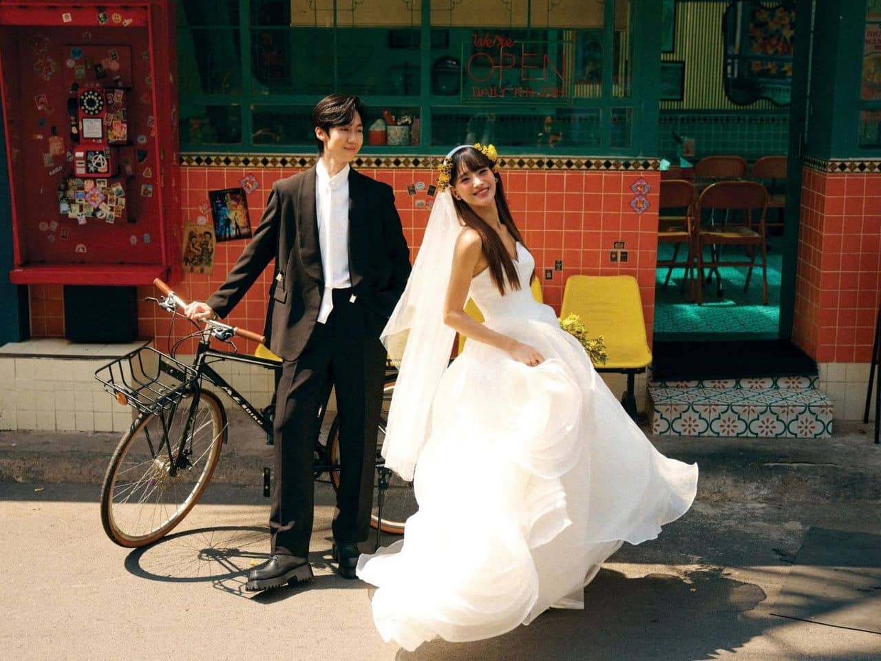 Nhieu cap doi da lua chon chup anh cuoi cung xe dap. Anh Fely Wedding